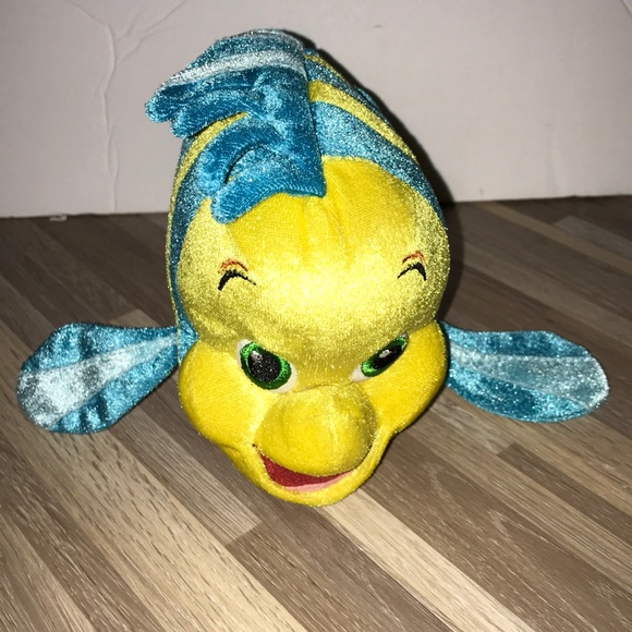 Dora Fish - Picture 3 of 9